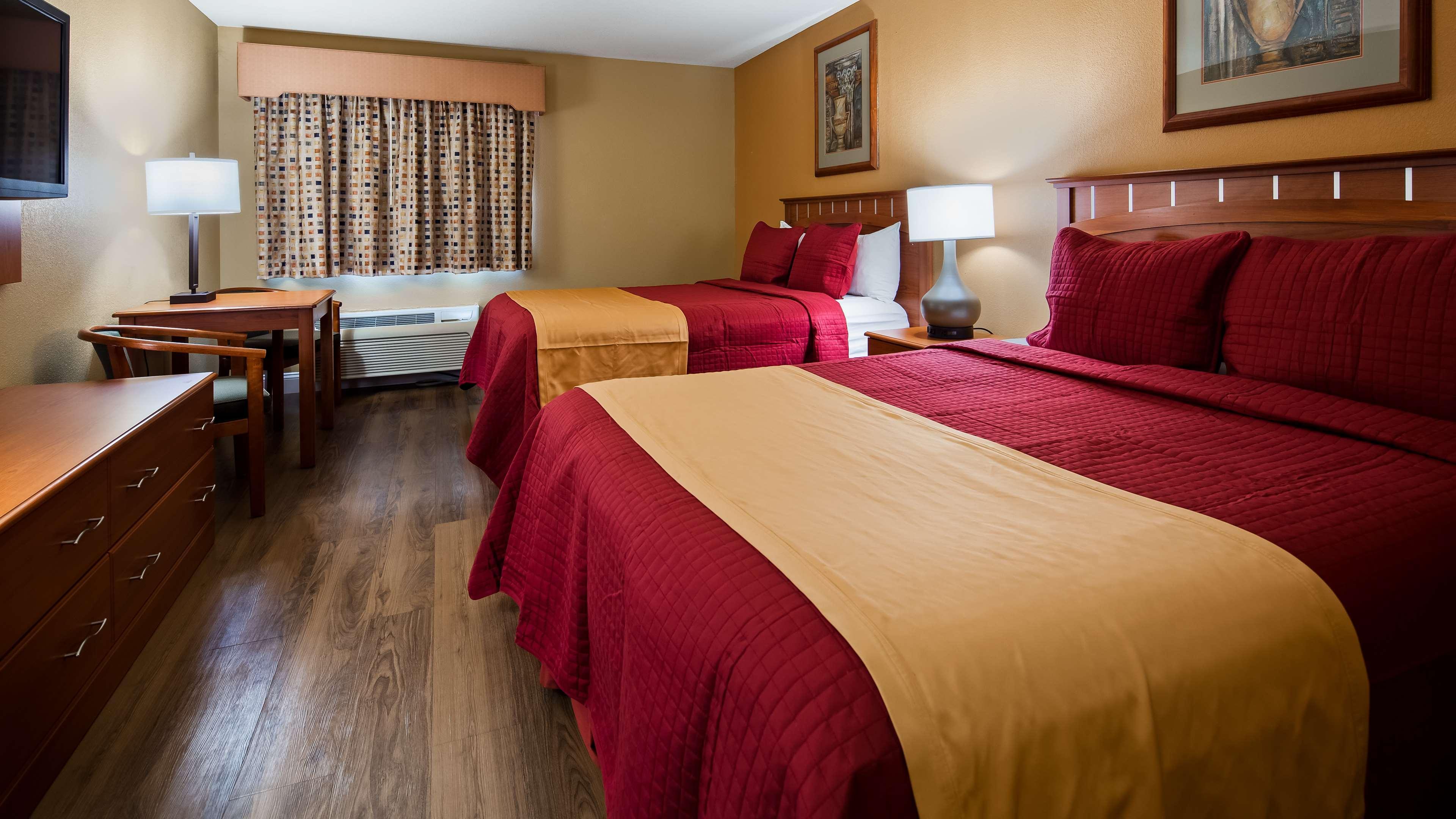 Best Western Plus Hannaford Inn & Suites Kenwood Εξωτερικό φωτογραφία