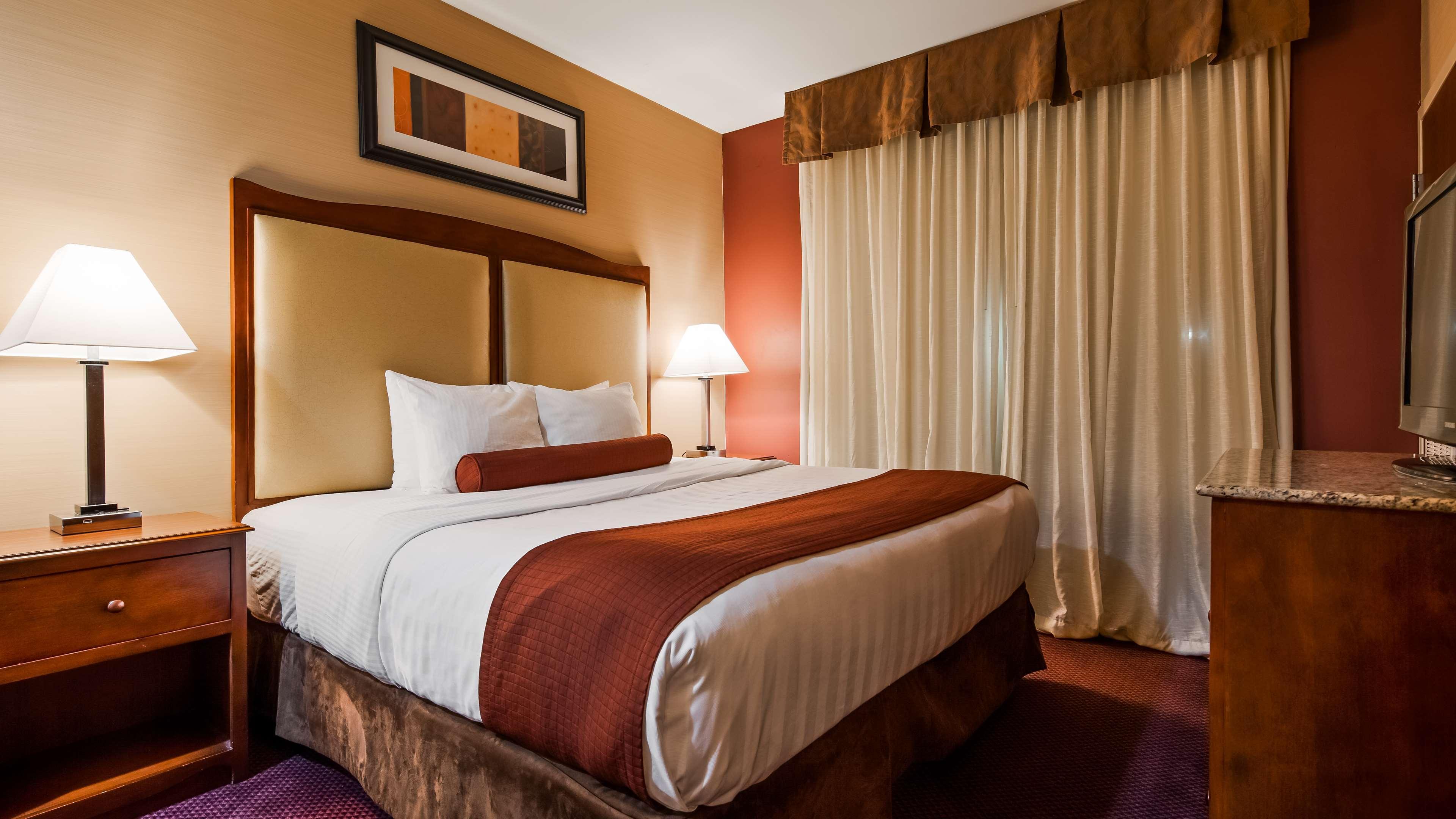 Best Western Plus Hannaford Inn & Suites Kenwood Εξωτερικό φωτογραφία