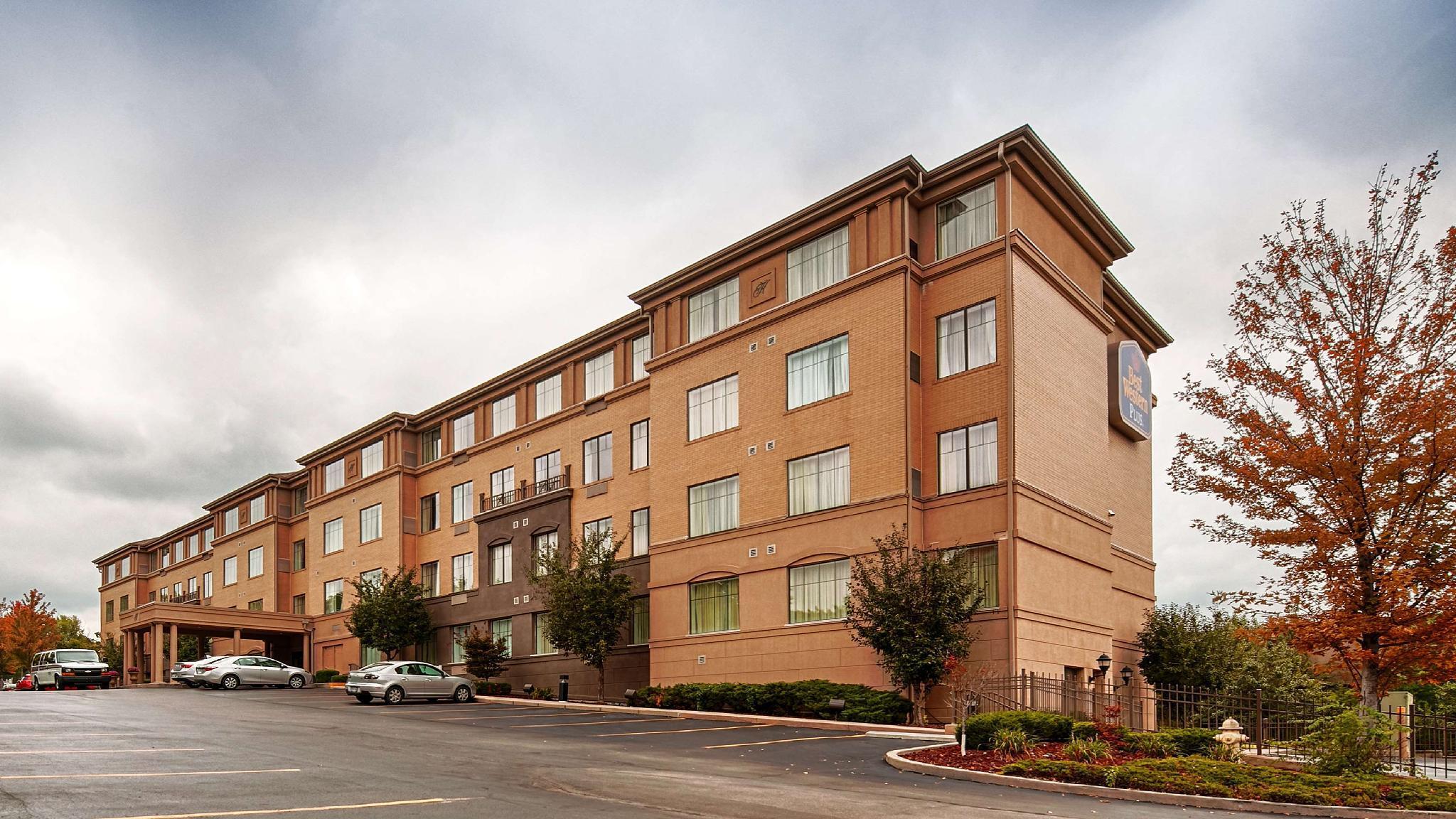 Best Western Plus Hannaford Inn & Suites Kenwood Εξωτερικό φωτογραφία